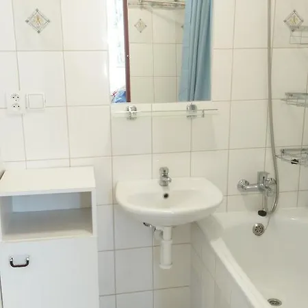 Zeleny Apartment *